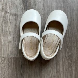 Toddler white Shoes